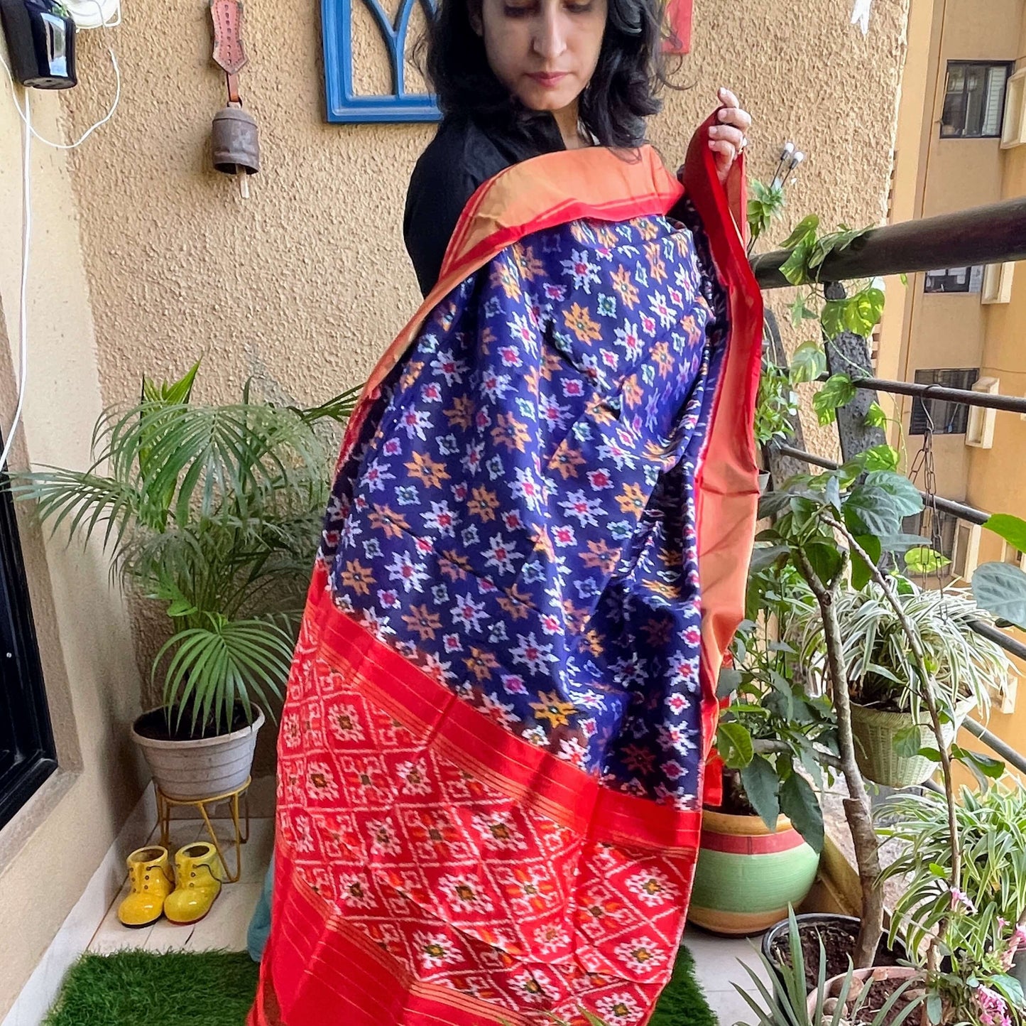 Blue Red Pochampally Silk Dupatta