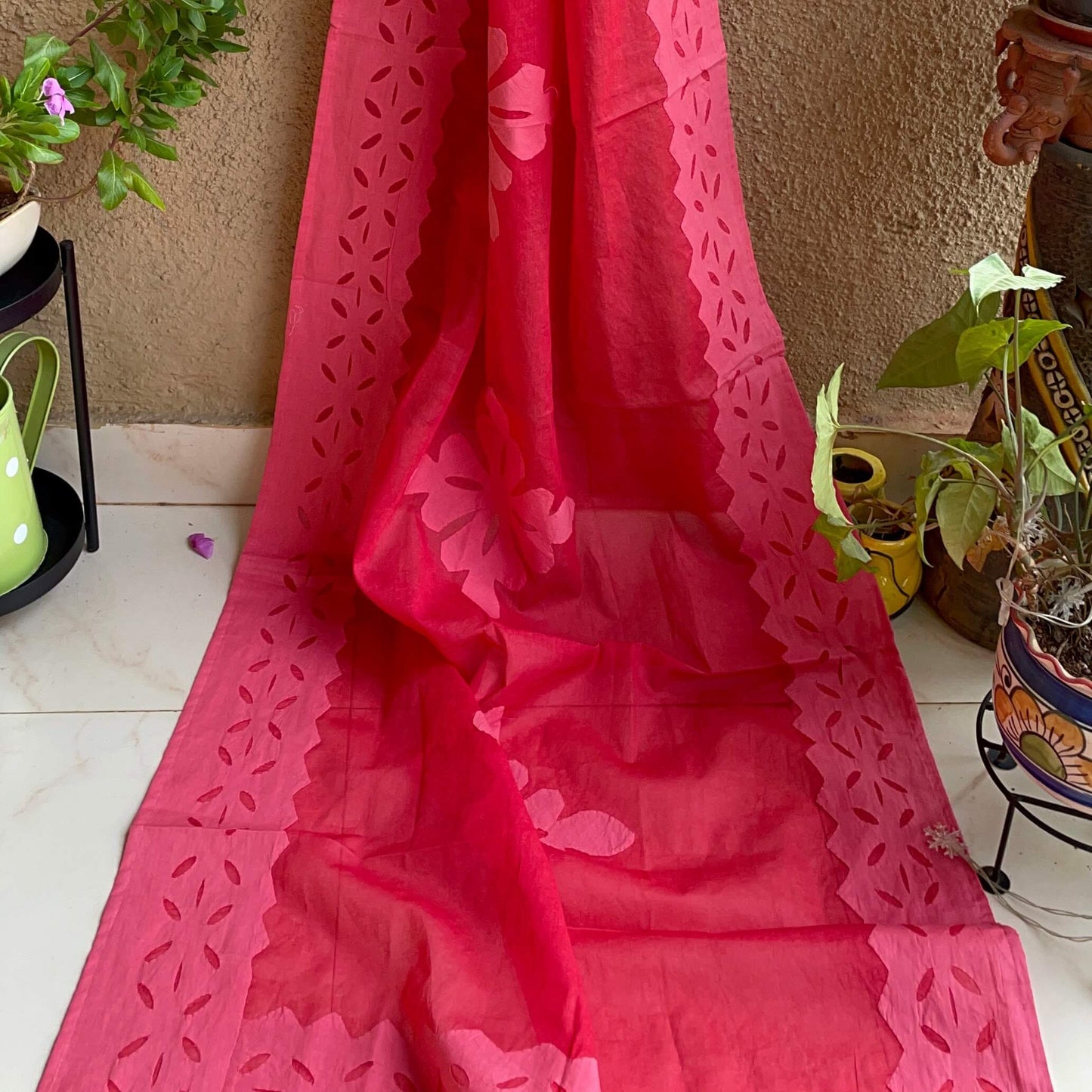 Coral red Applique Dupatta Kurta set