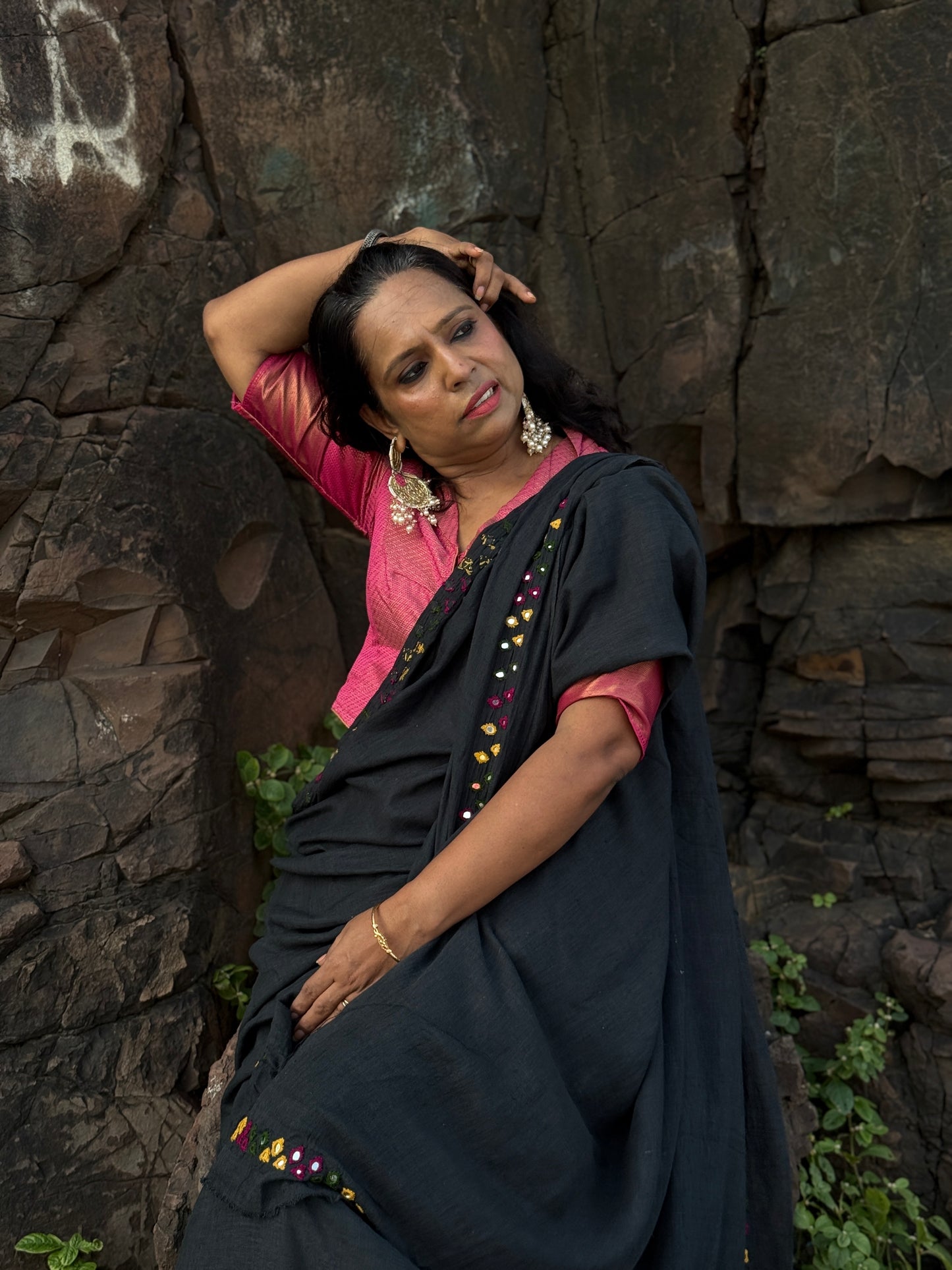 Black Mirror work Matka silk