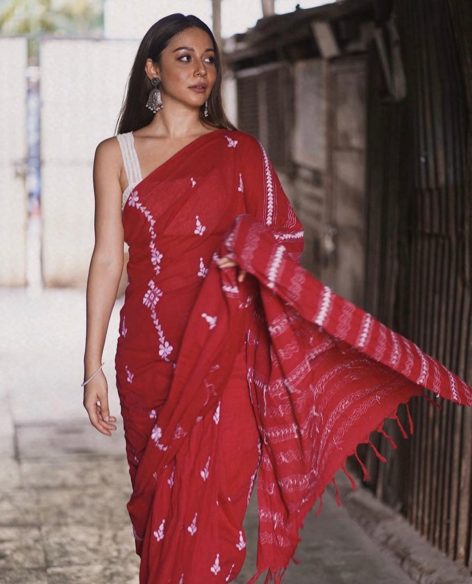 red mul kantha stitch cotton saree