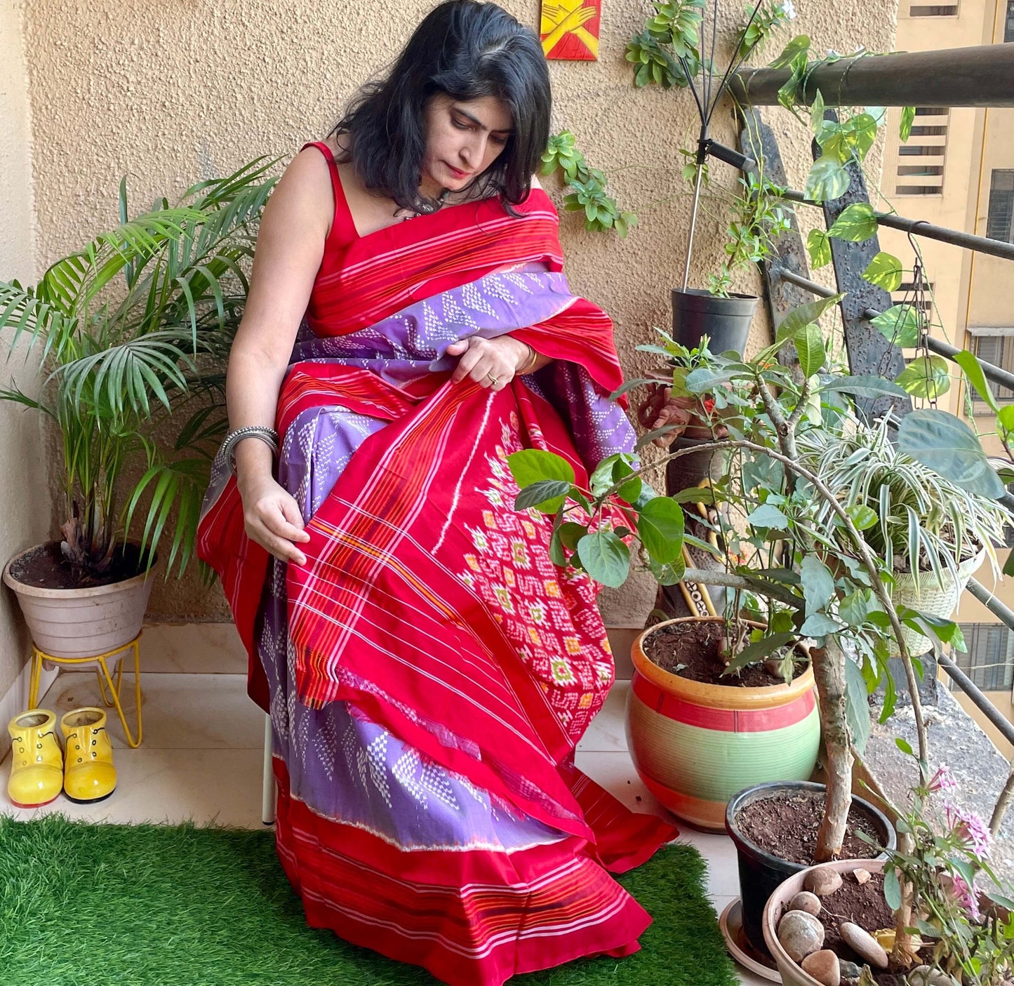 Muave Pochampally Ikat Silk Saree