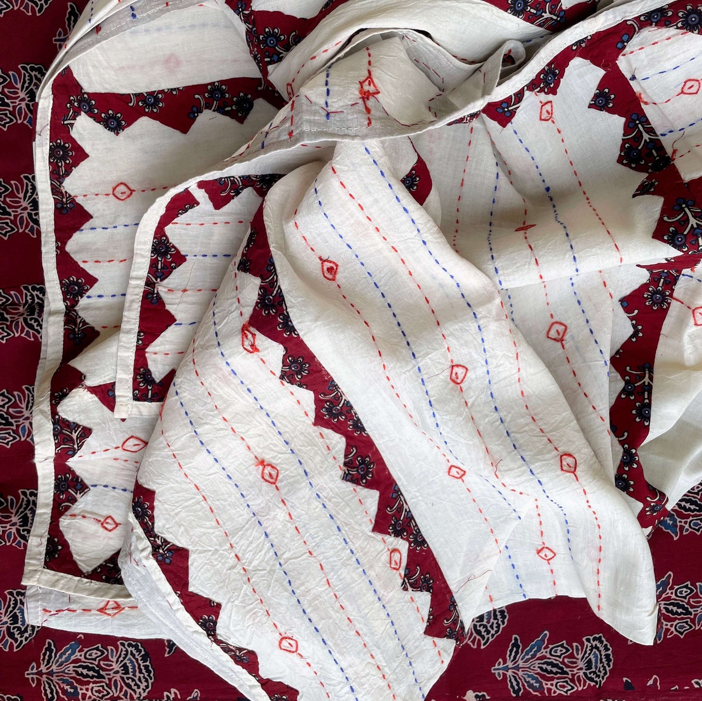 white maroon Applique Dupatta set
