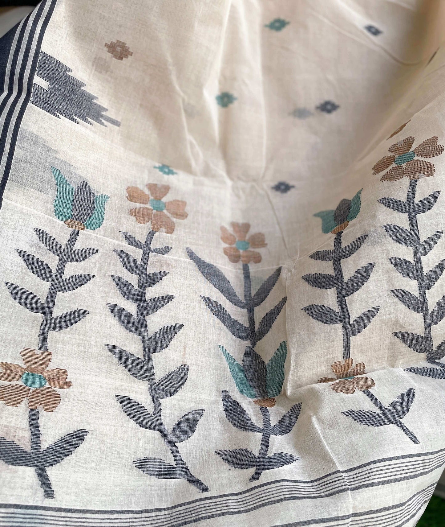 Beige Jamdani cotton saree