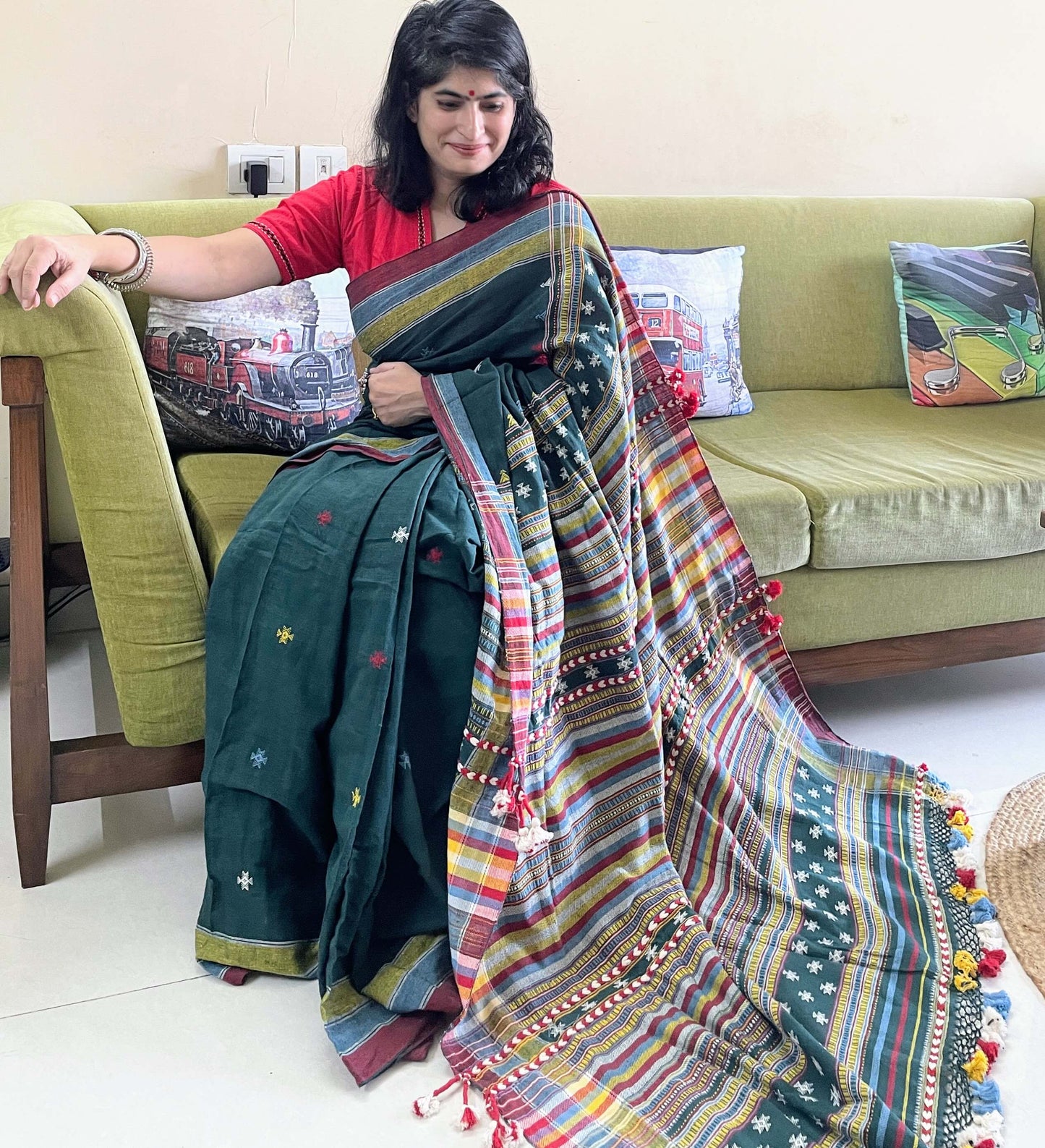 green-kala-cotton-bhujodi-saree