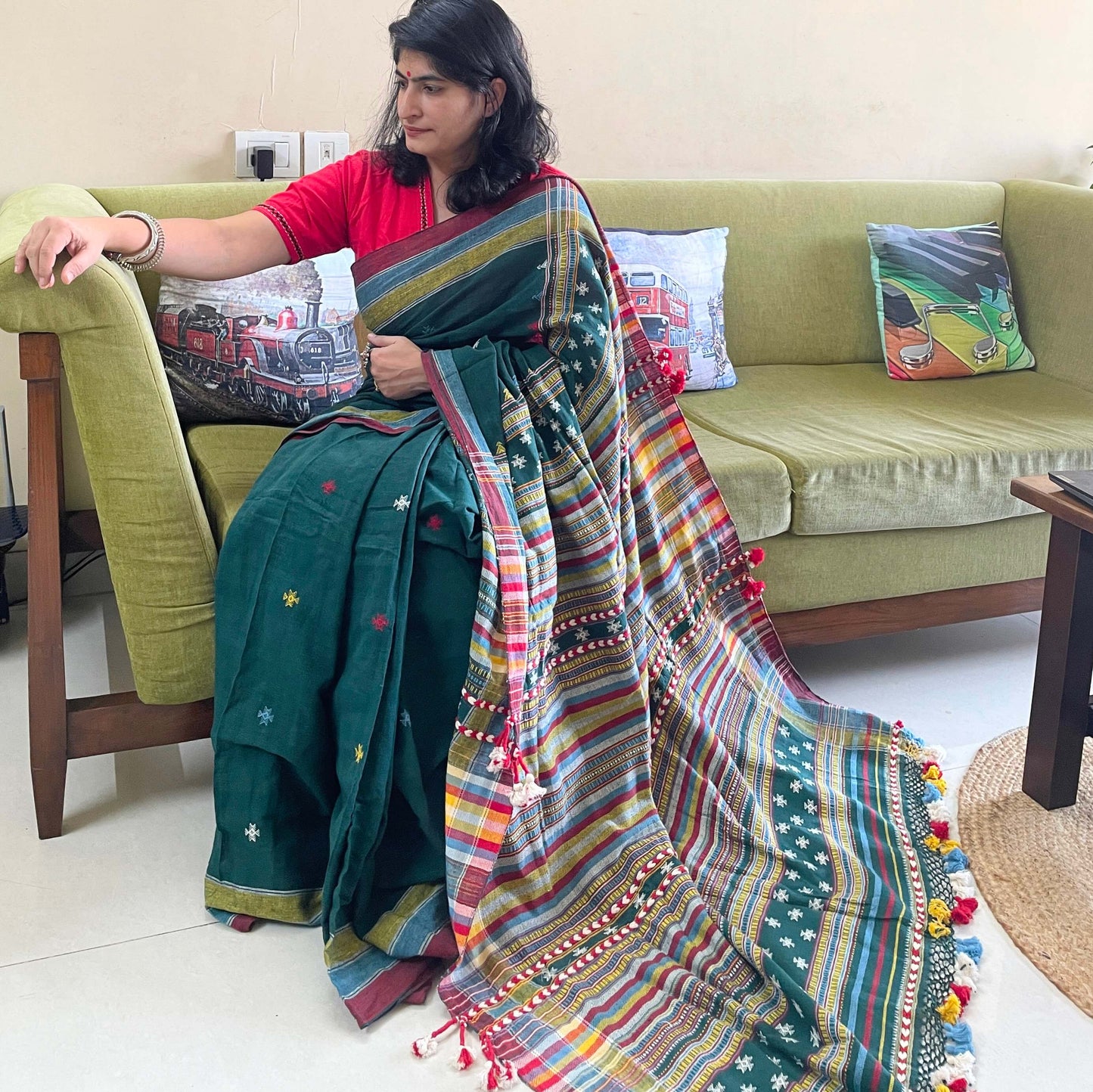 green-kala-cotton-bhujodi-saree