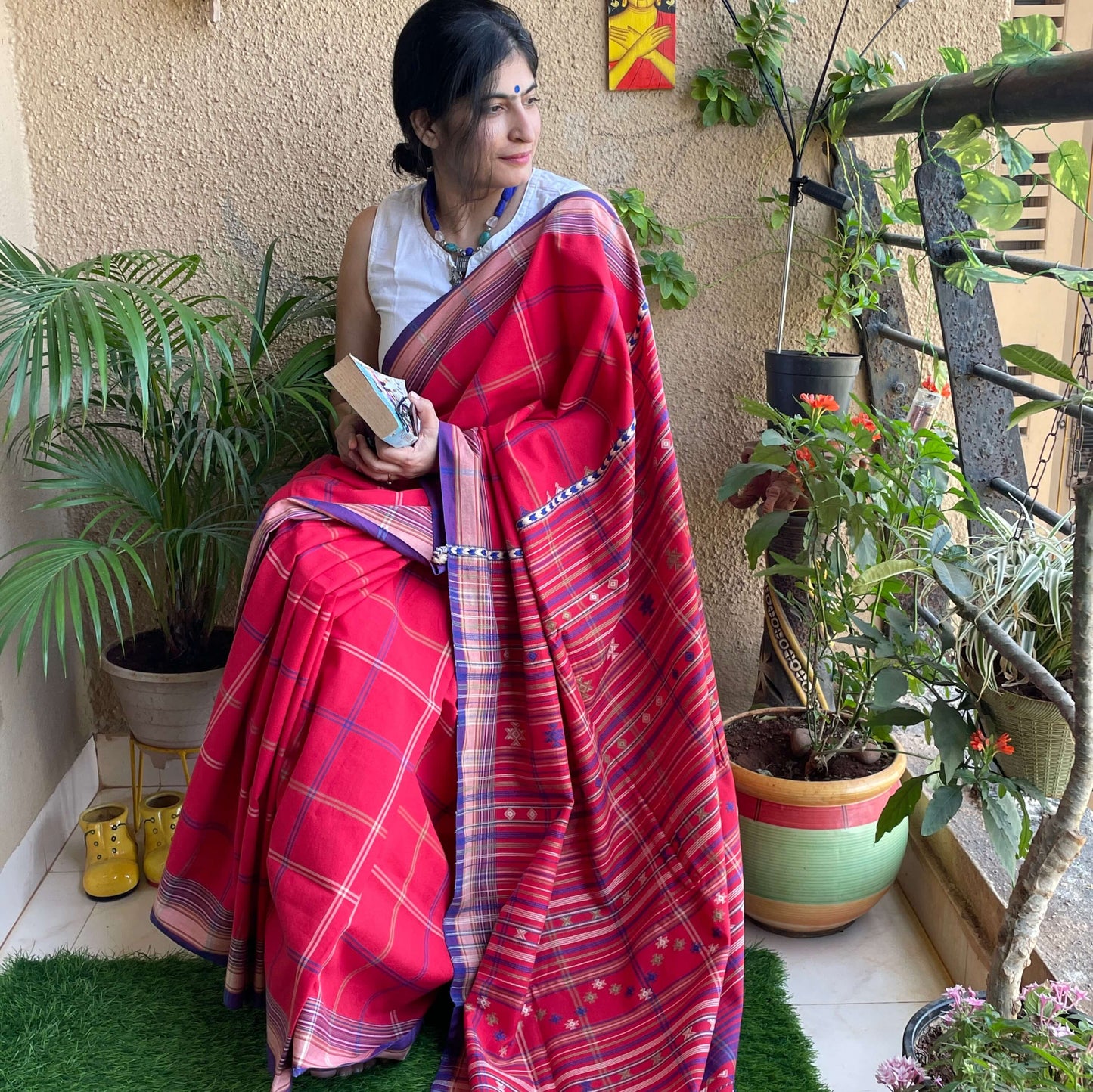 red-bhujodi-cotton-saree