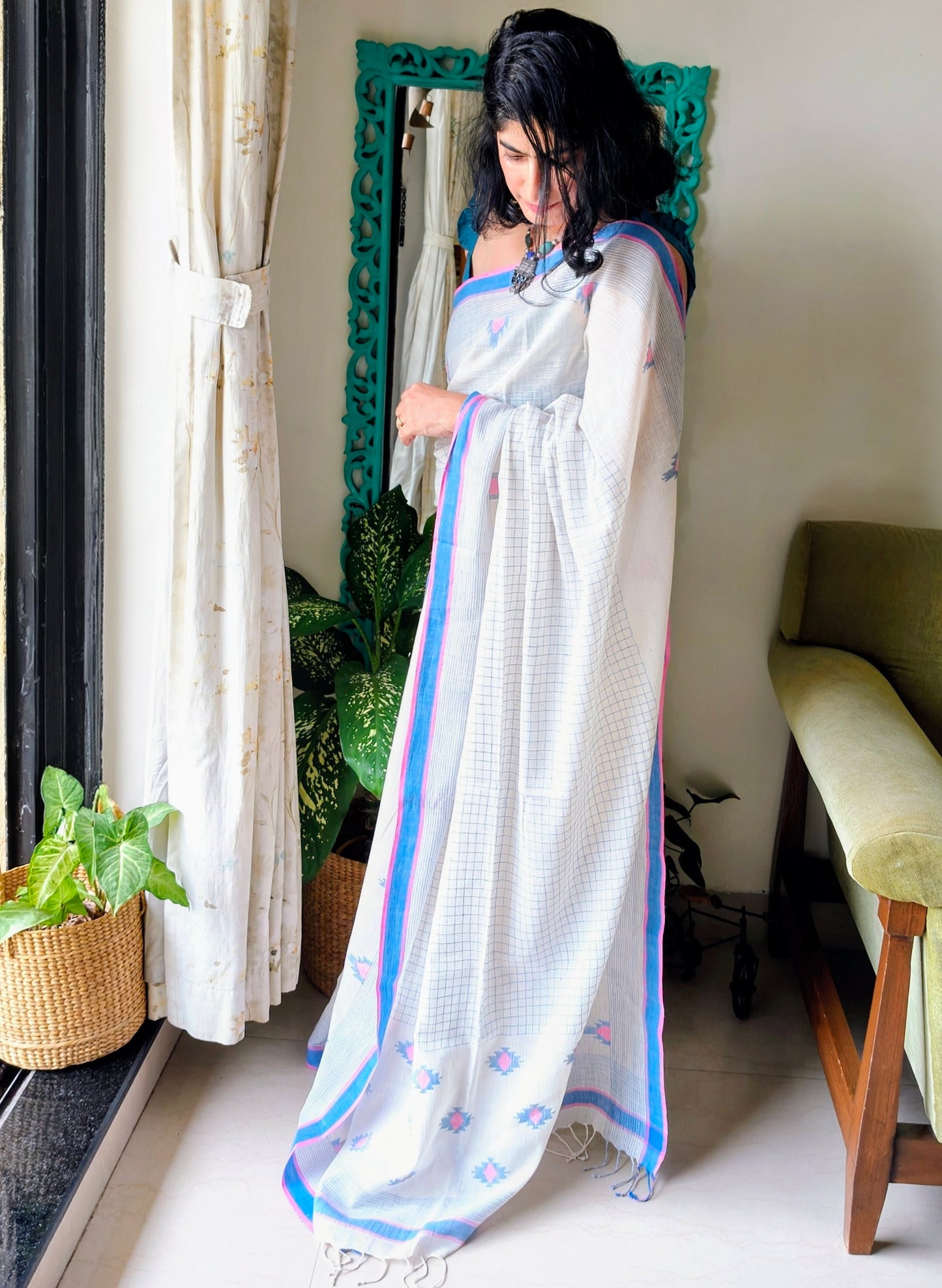 White Jamdani Saree