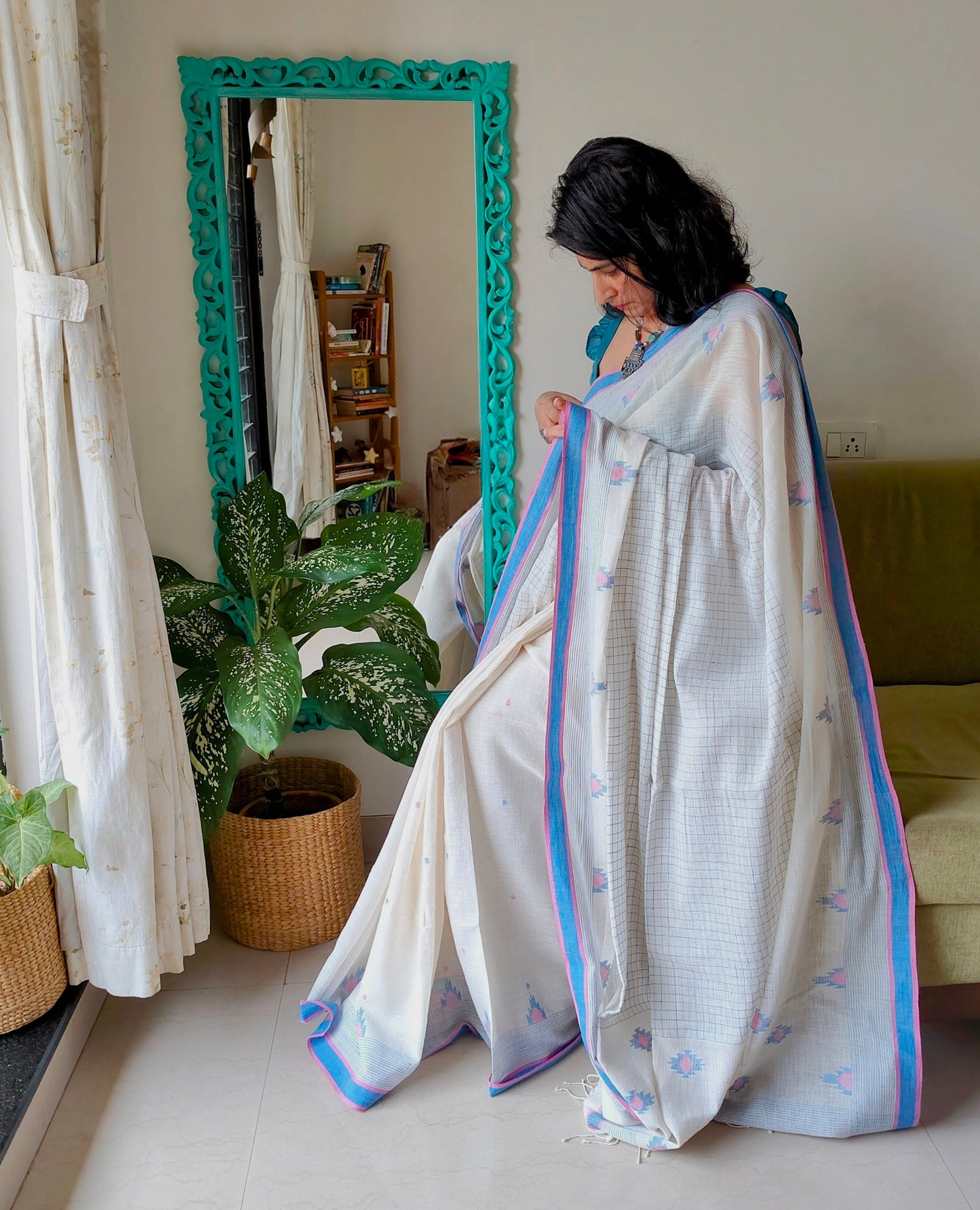 White Jamdani Saree