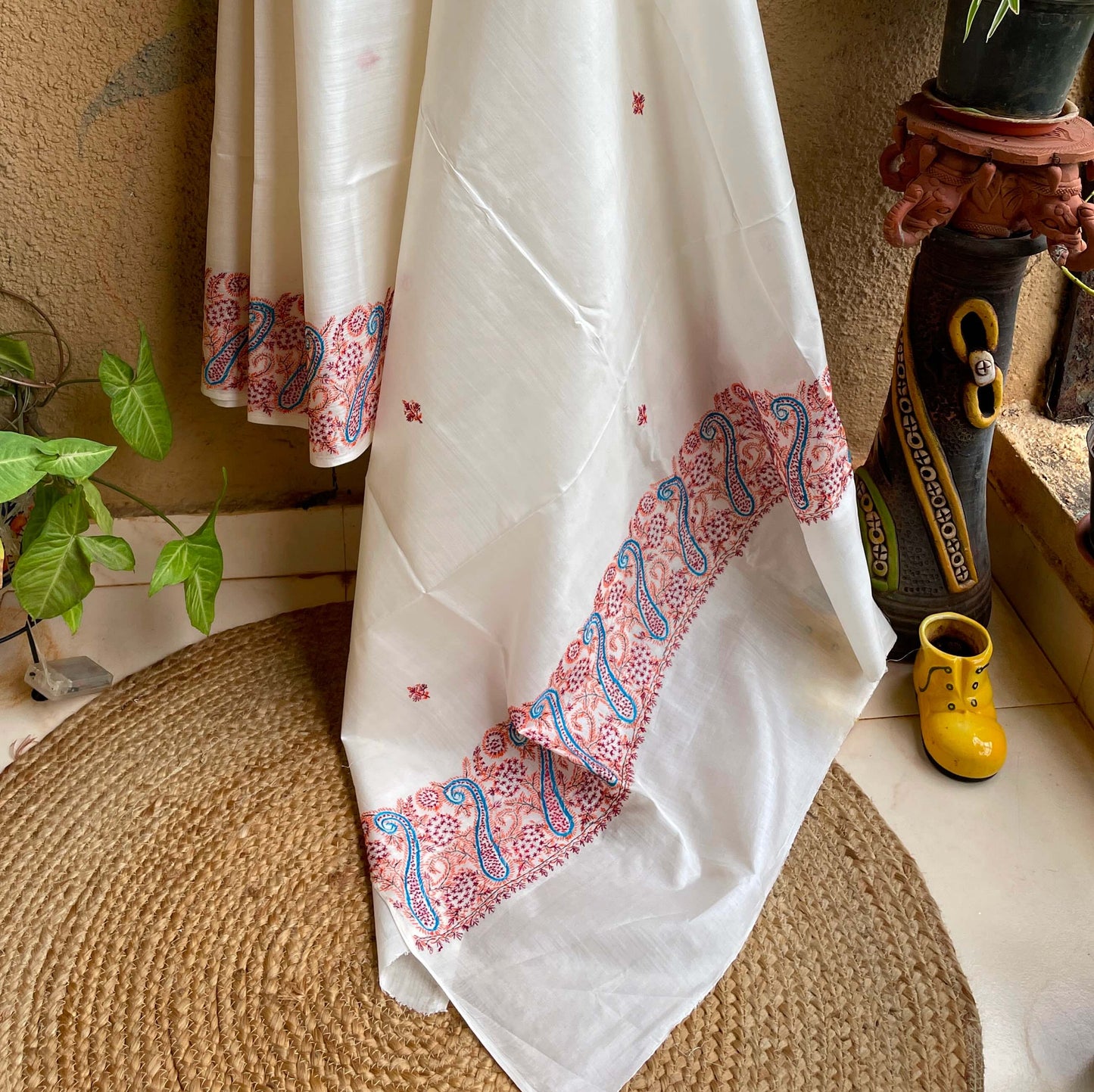 white silk sozni saree