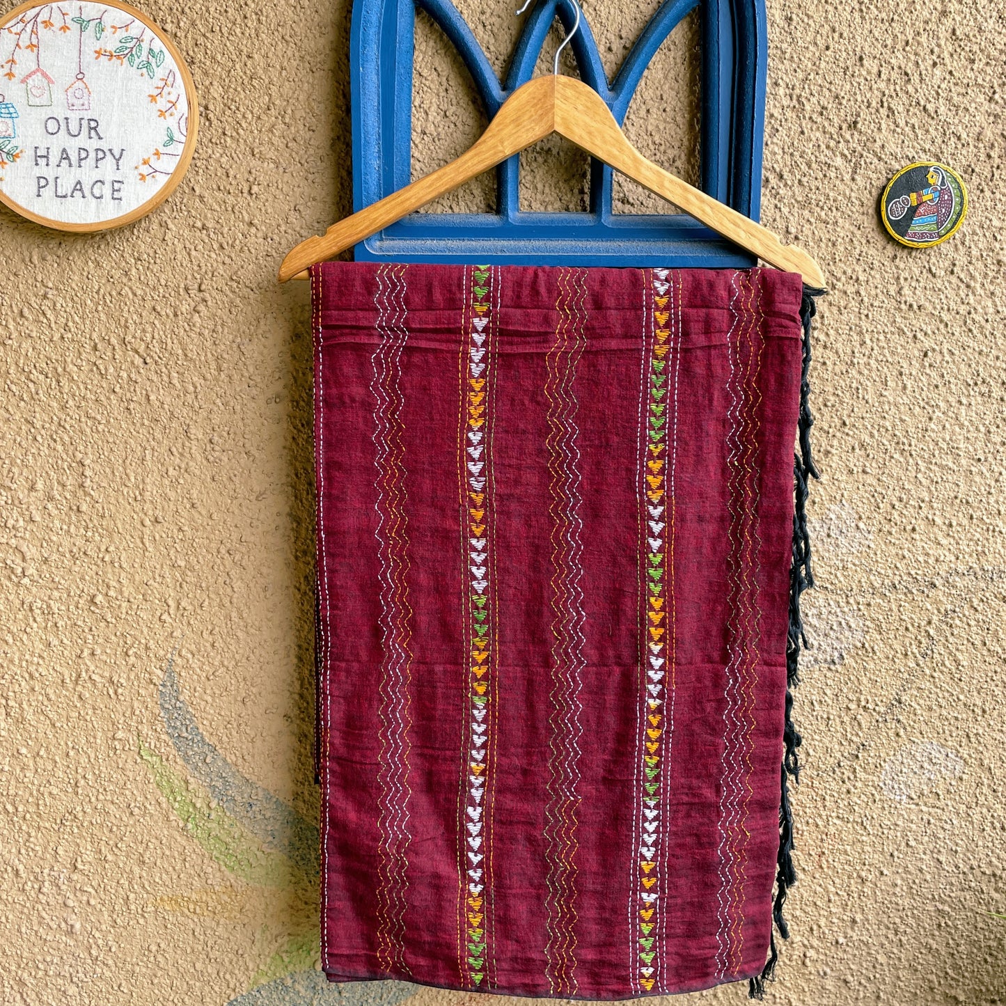 Maroon Mul Kantha