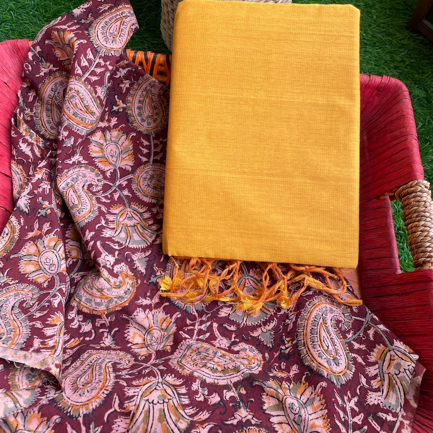 Yellow Mangalgiri cotton