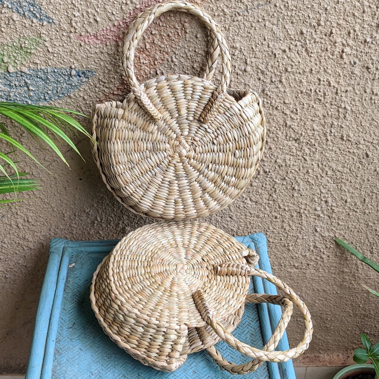 Kouna grass basket