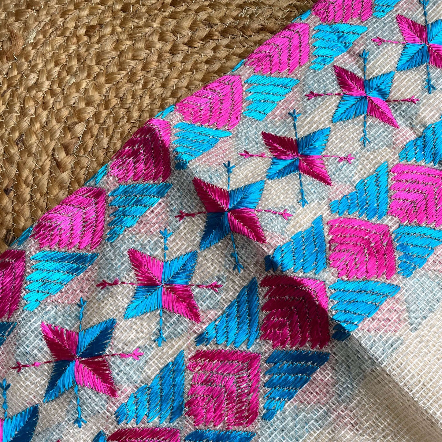 pinkblue -phulkari-dupatta1