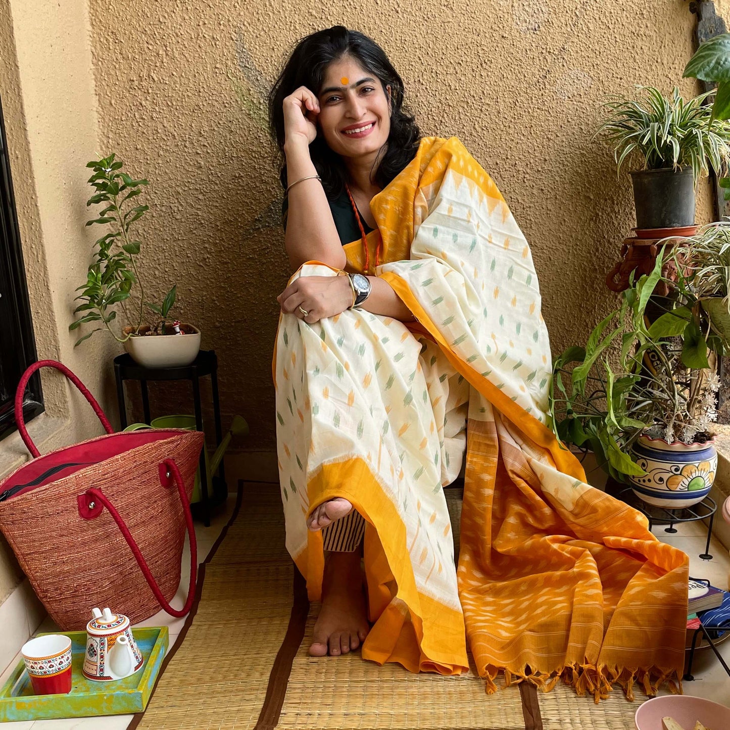 Yellow-white ikkat pochampally cotton saree