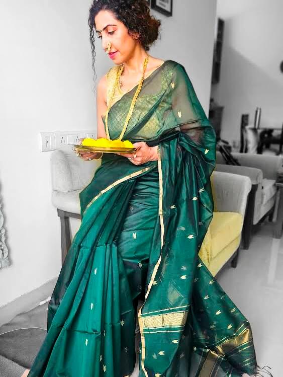 maheshwari handloom silk saree
