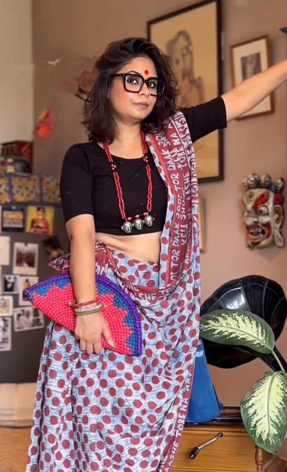 Ekla Cholo maroon shaded-polka small