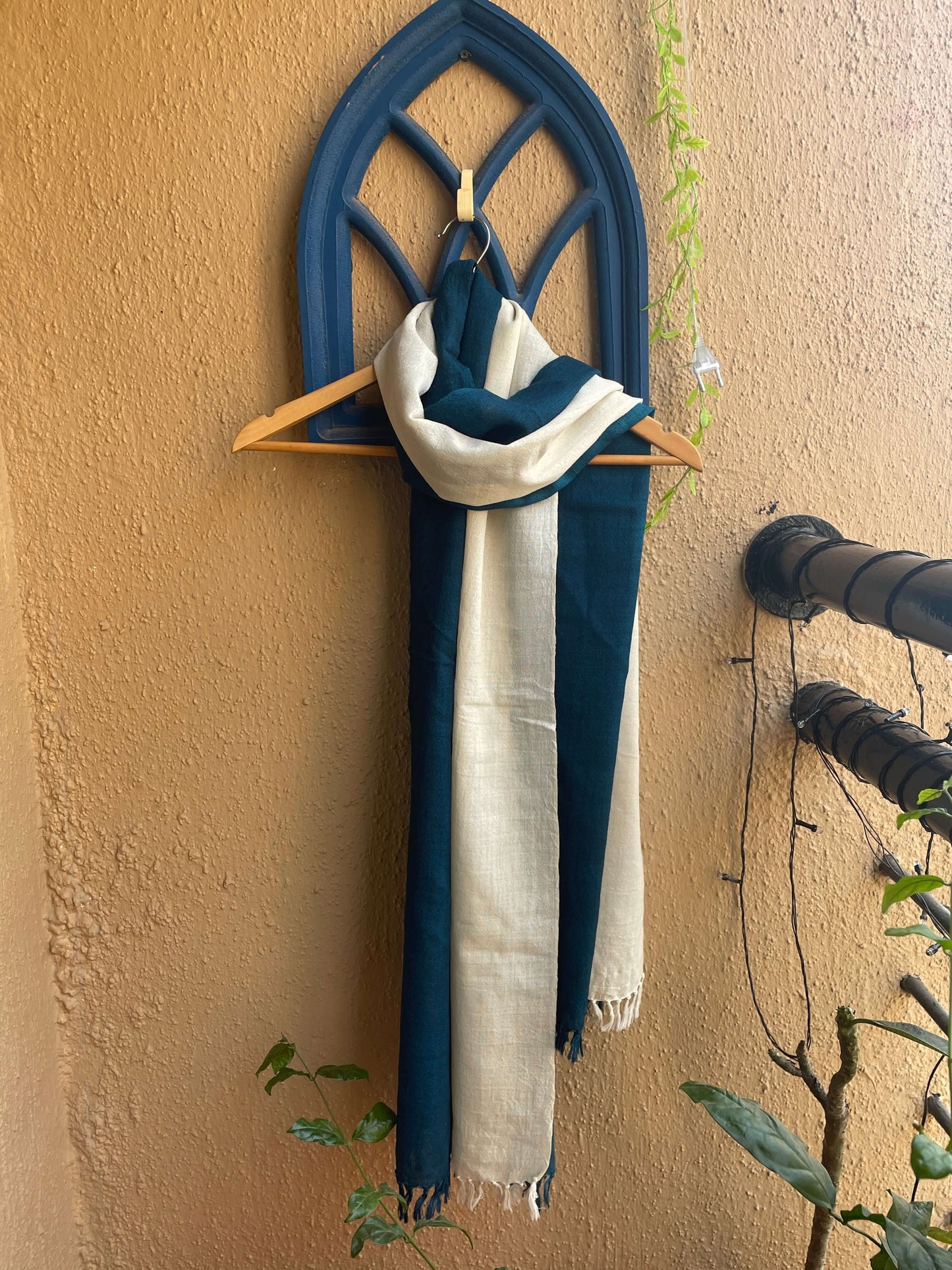 Unisex Marino wool Stoles Indigo