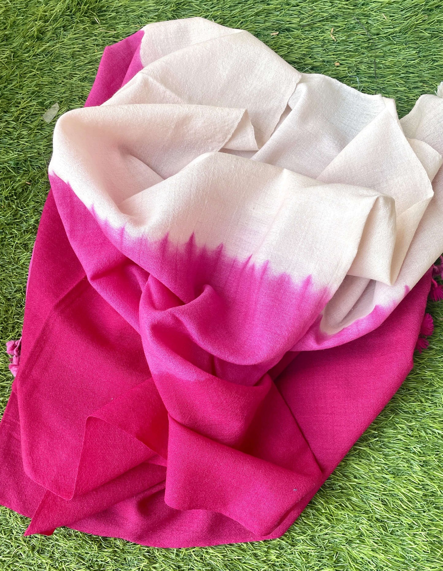 Unisex Marino wool Stoles pink