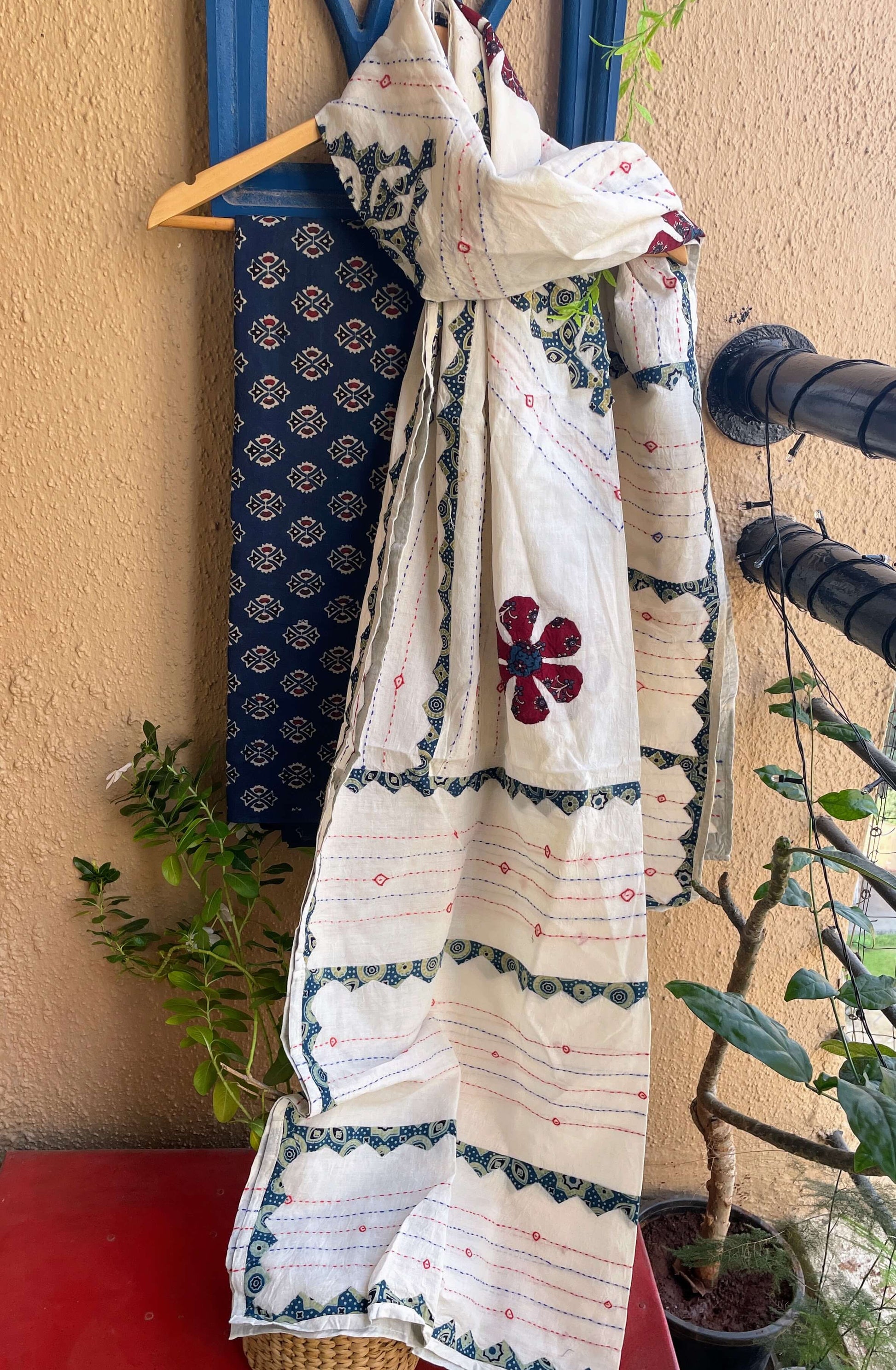 indigo kurta with white applique dupatta