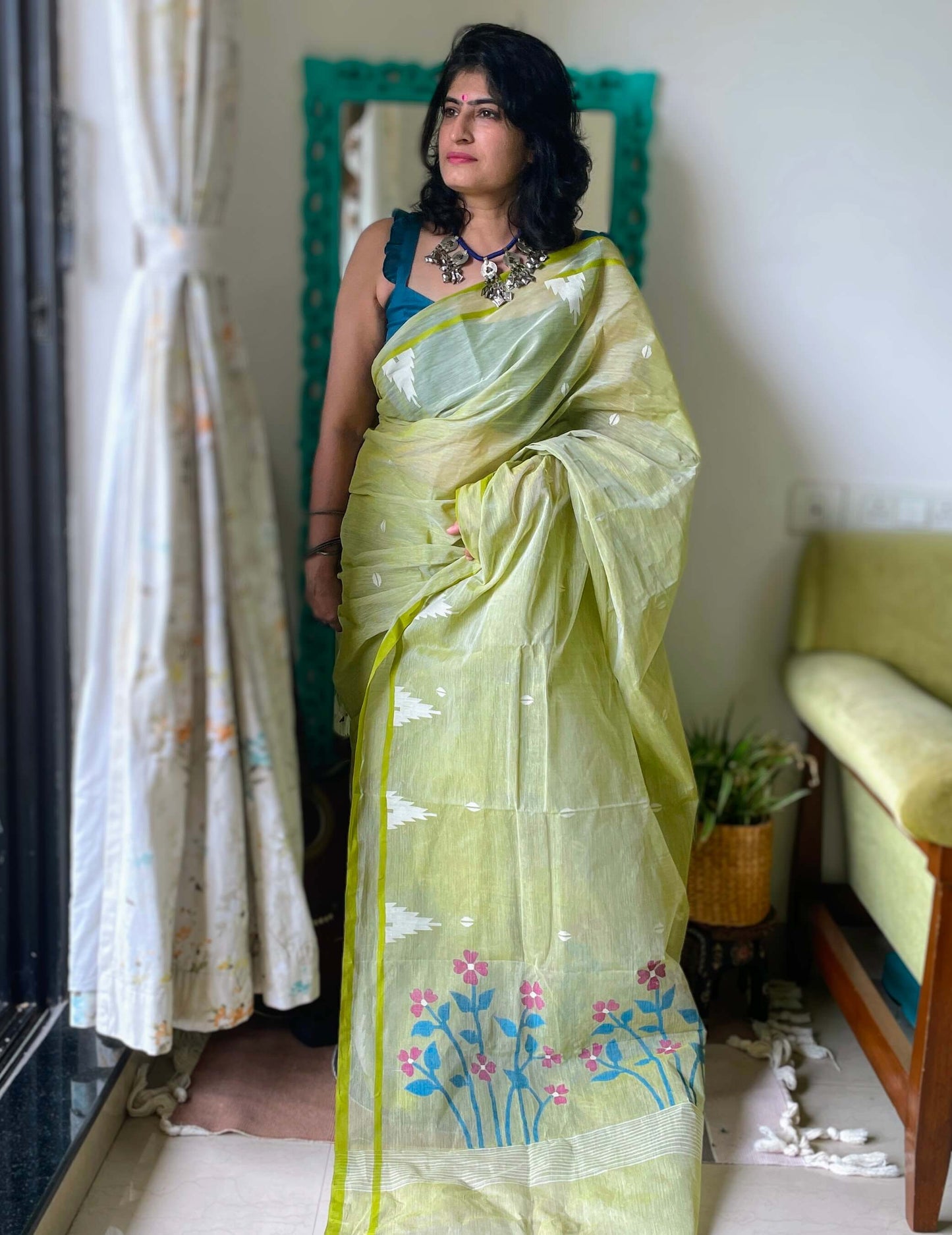 green jamdani saree