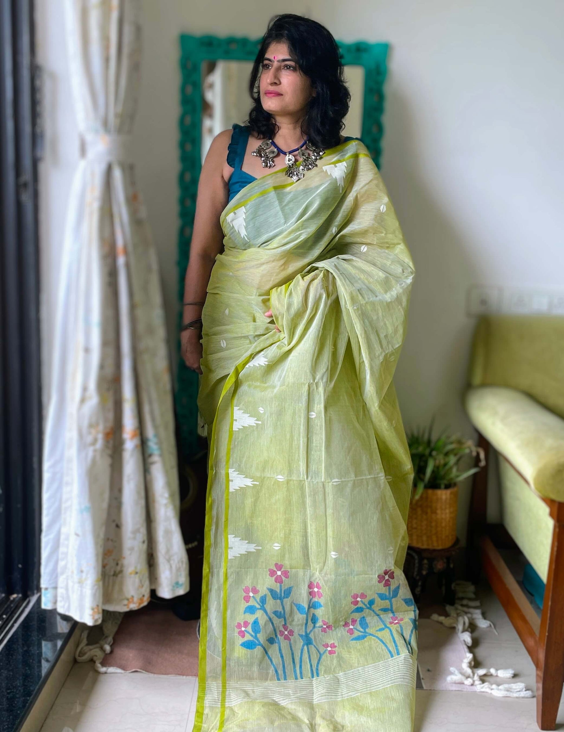 green jamdani saree