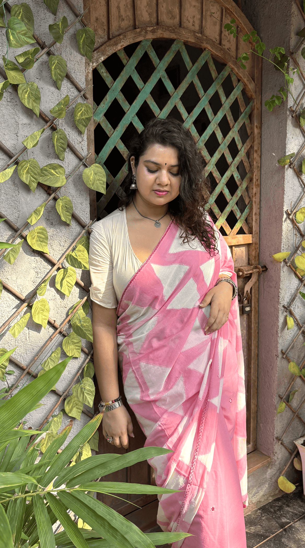 Pihu Saree - Pink Mul cotton Clamp dye