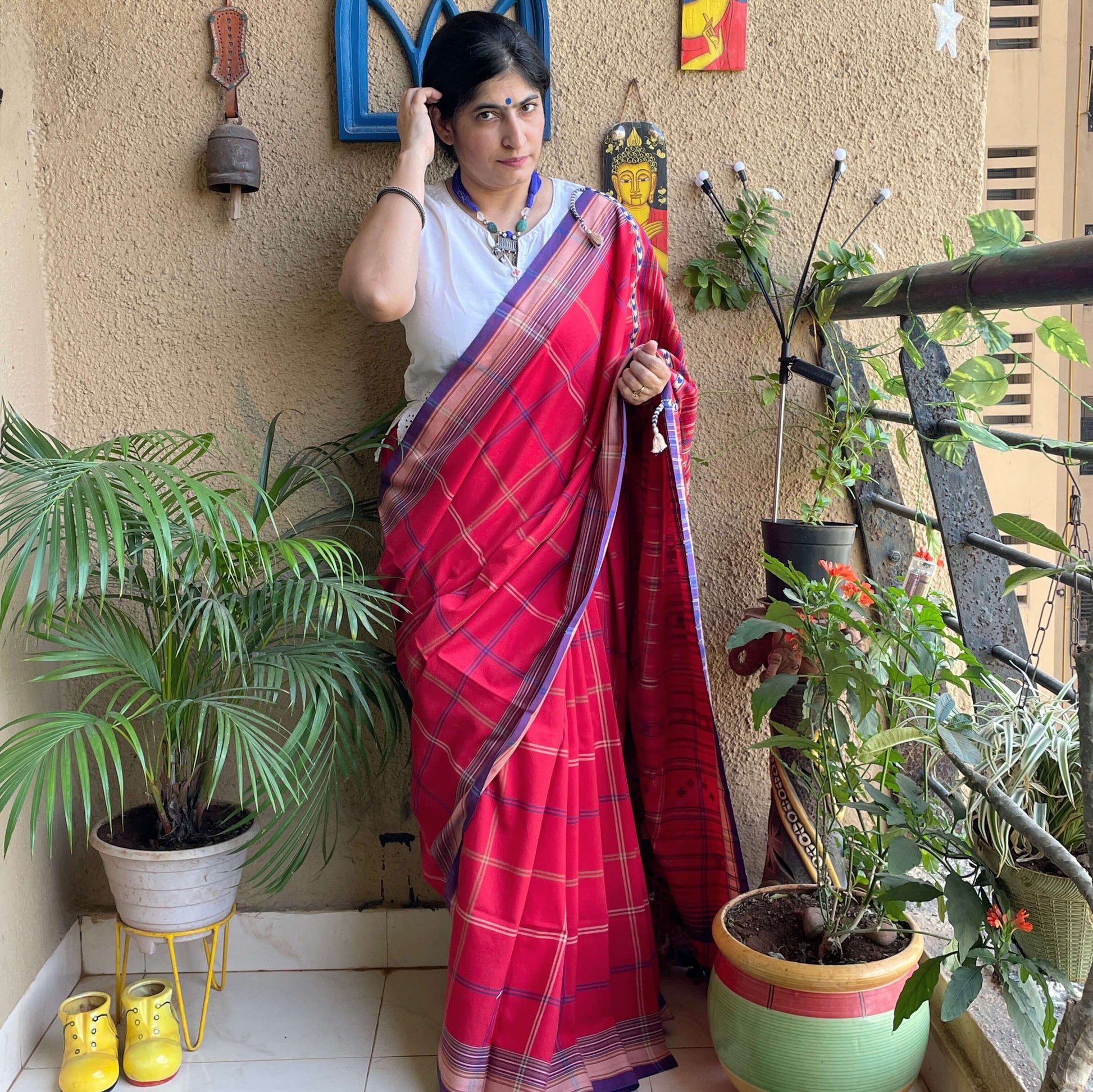 red-bhujodi-cotton-saree