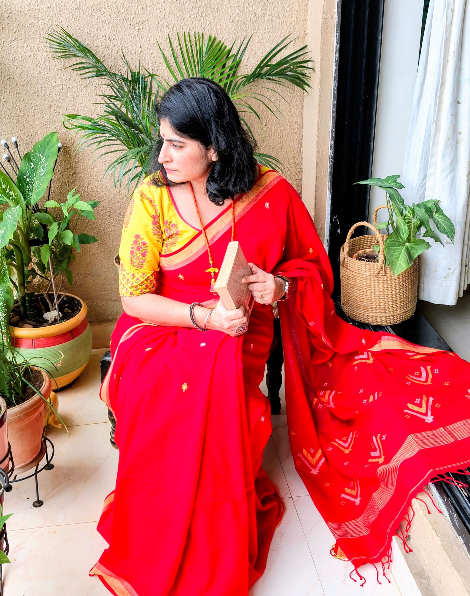 red jamdani cotton saree bengal