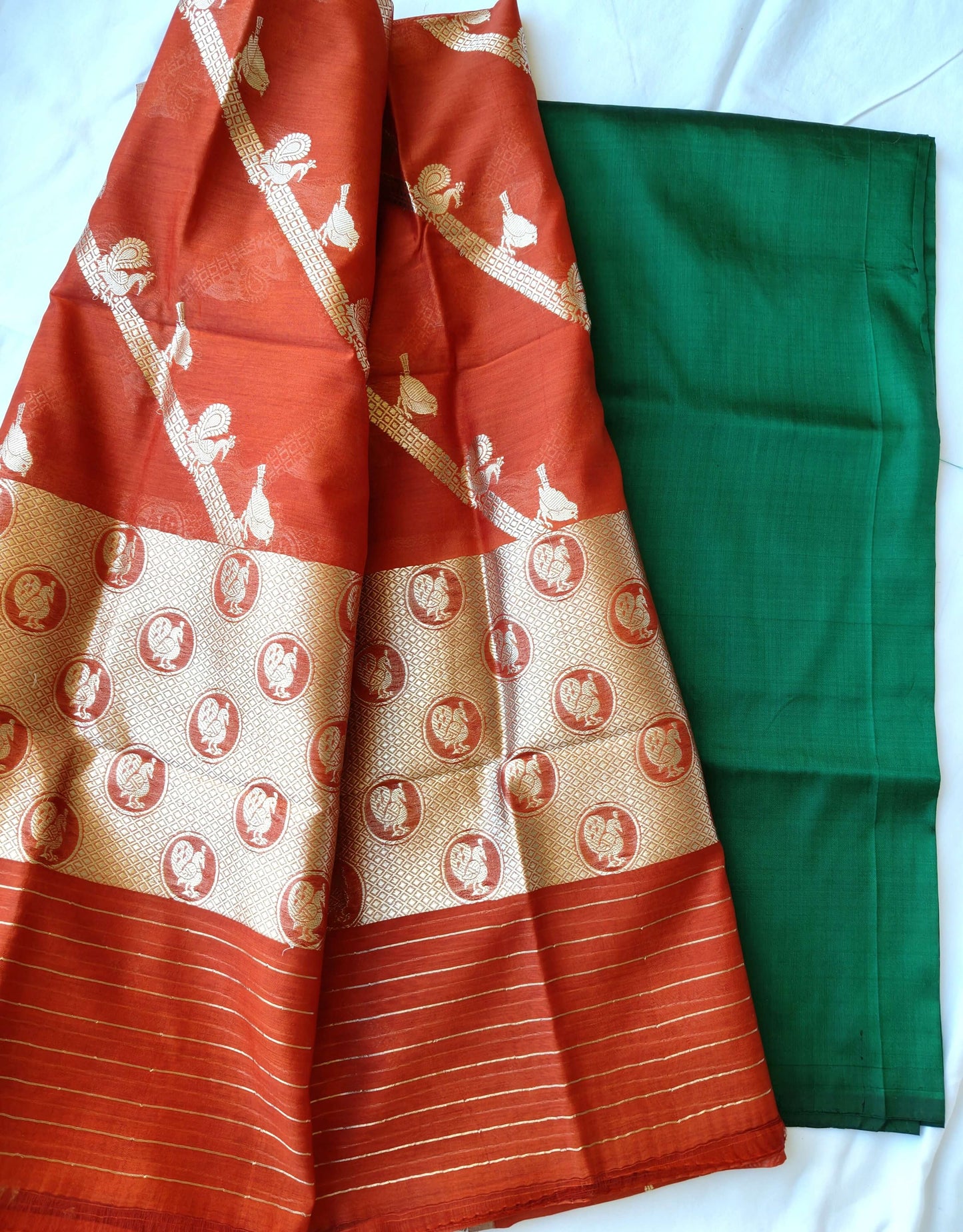 Mubarakpur  Red Silk Zari Dupatta and kurta set