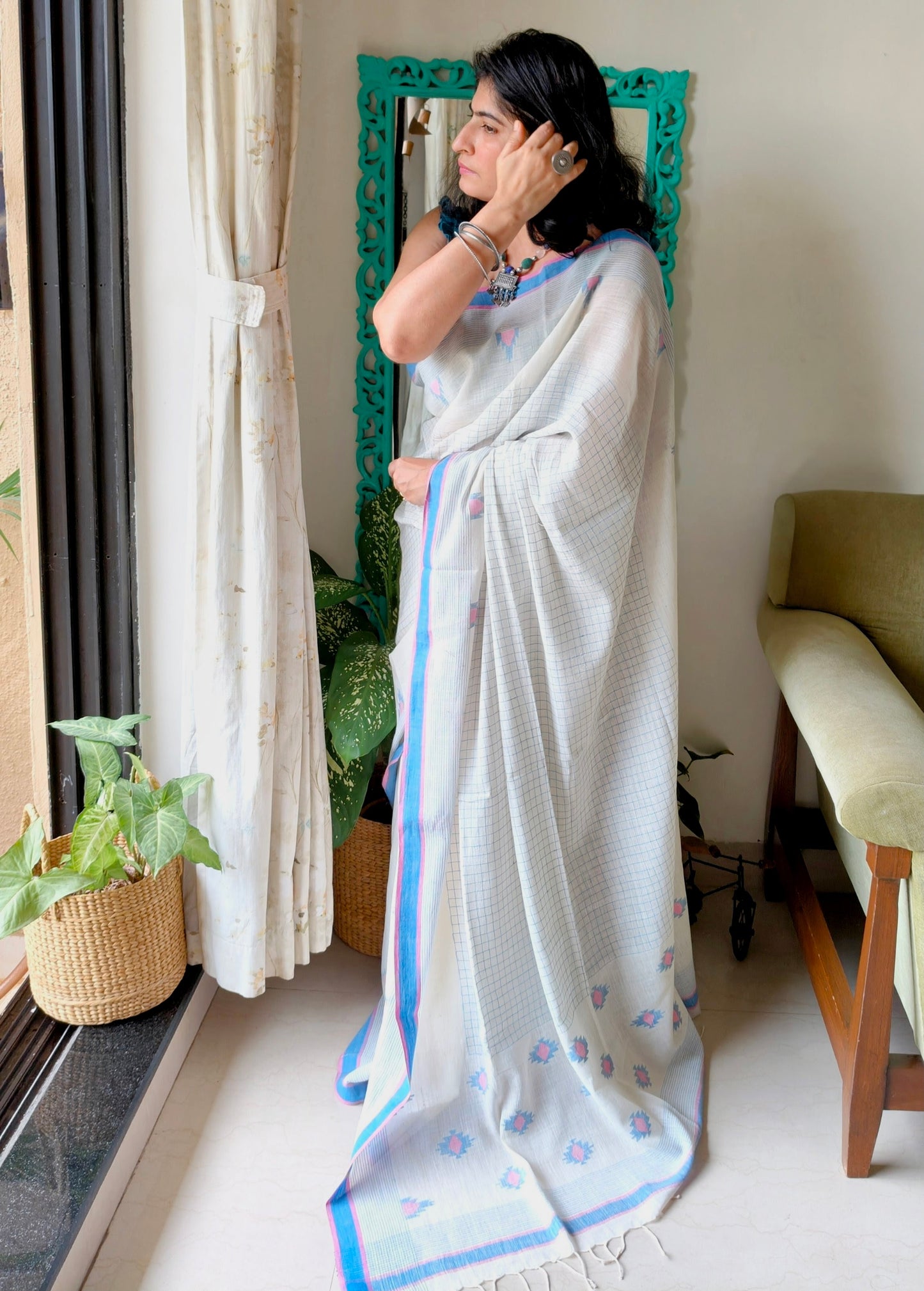 White Jamdani Saree