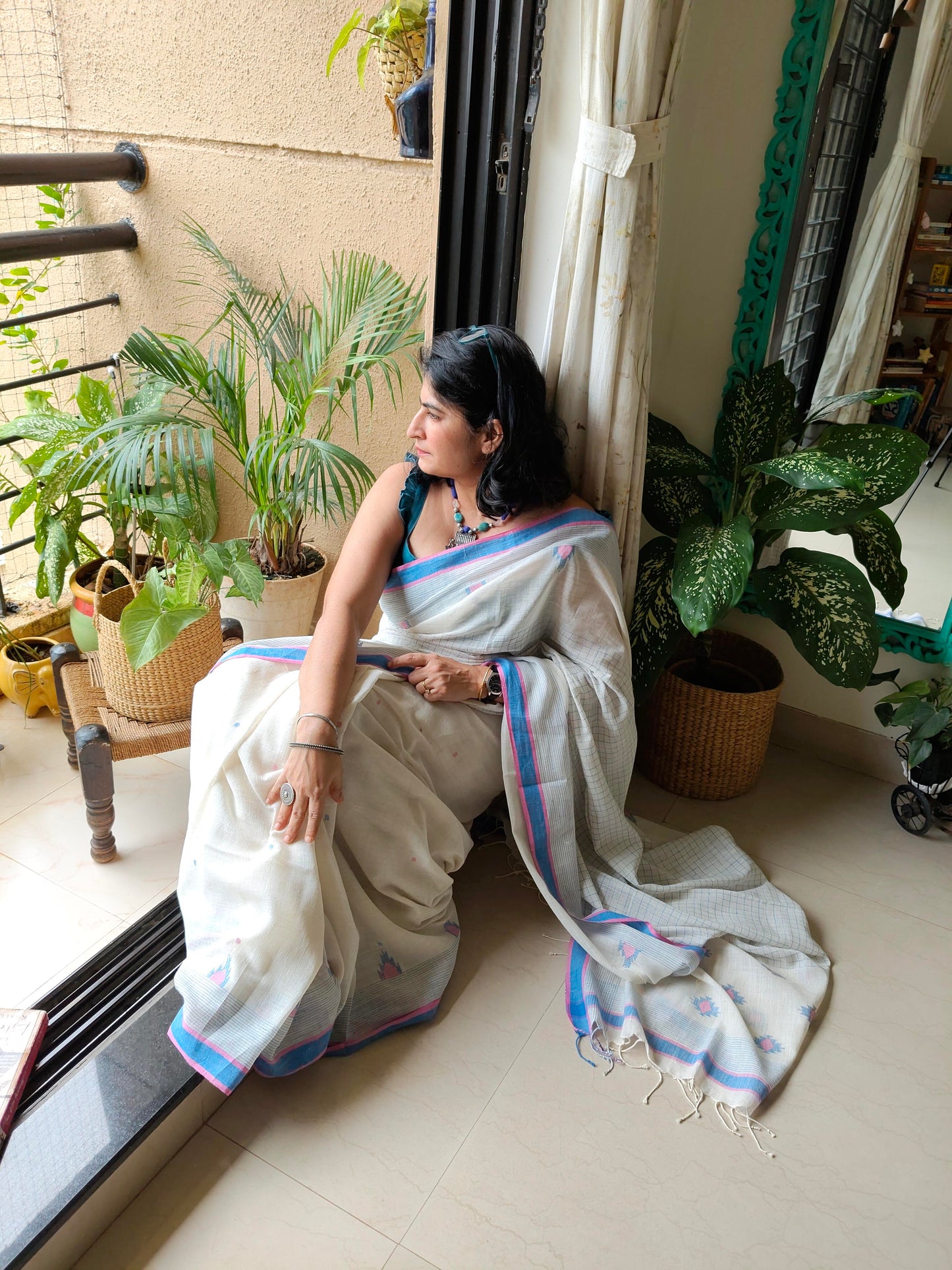 White Jamdani Saree
