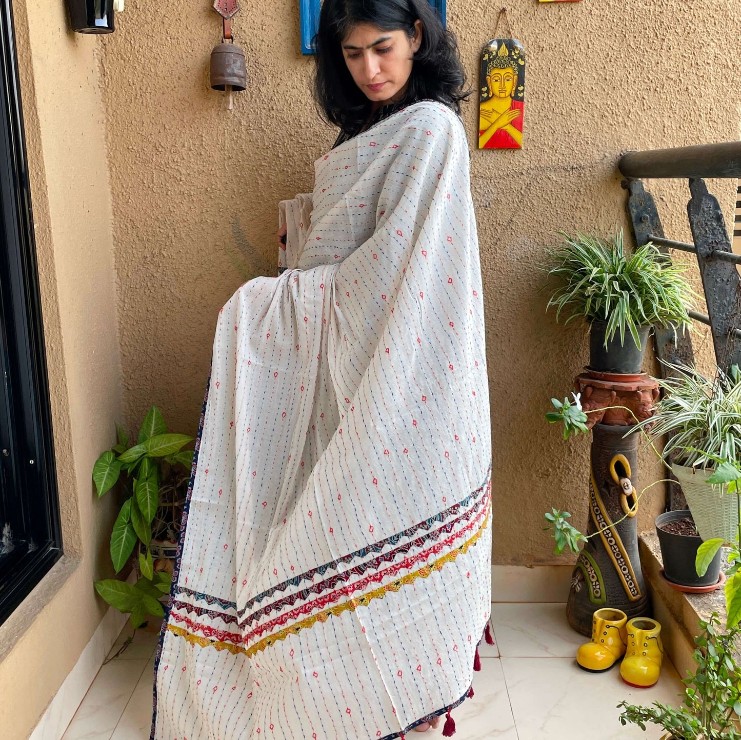 white kantha applique dupatta