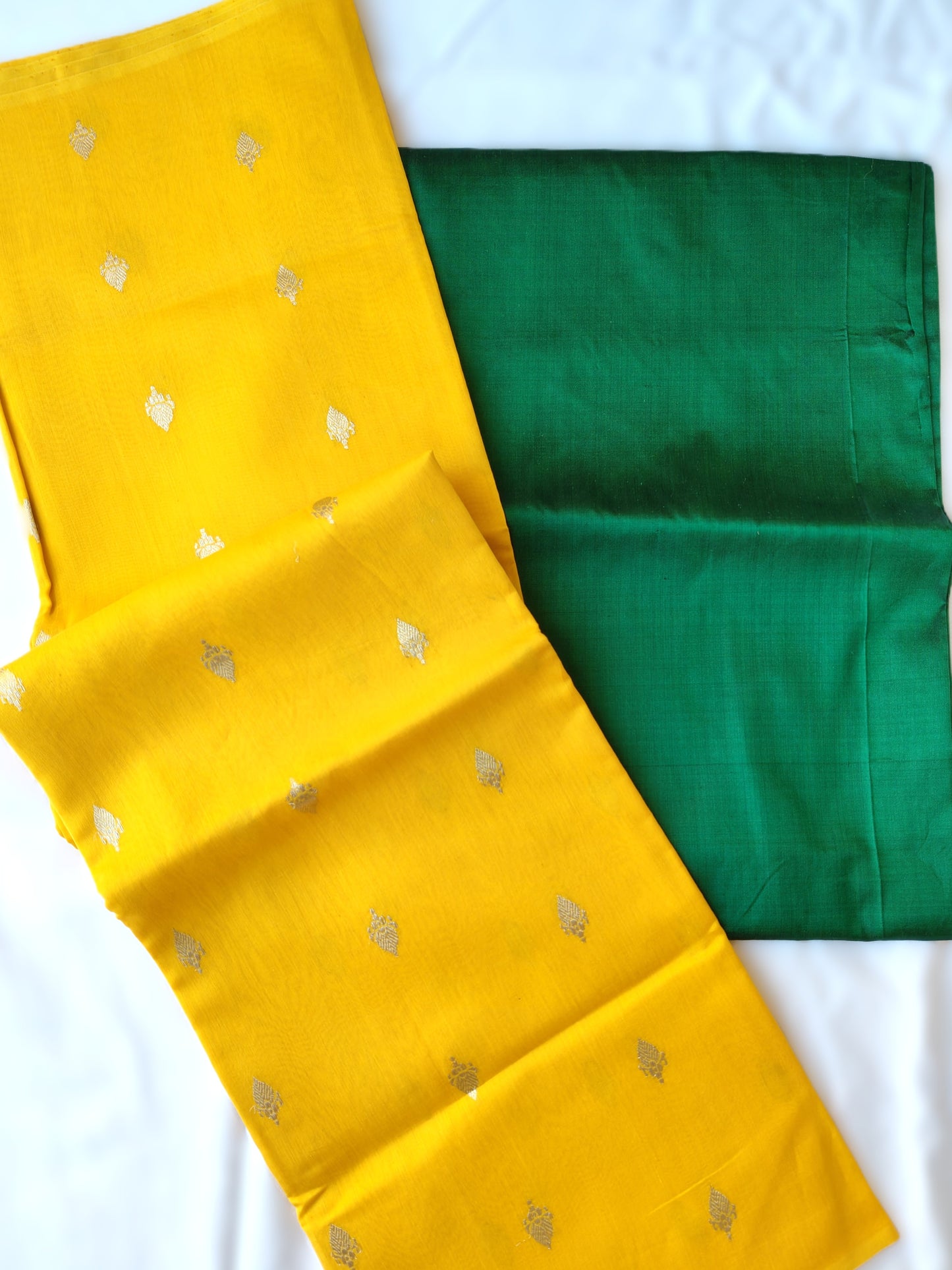 Mubarakpur yellow Silk Zari Dupatta and kurta set