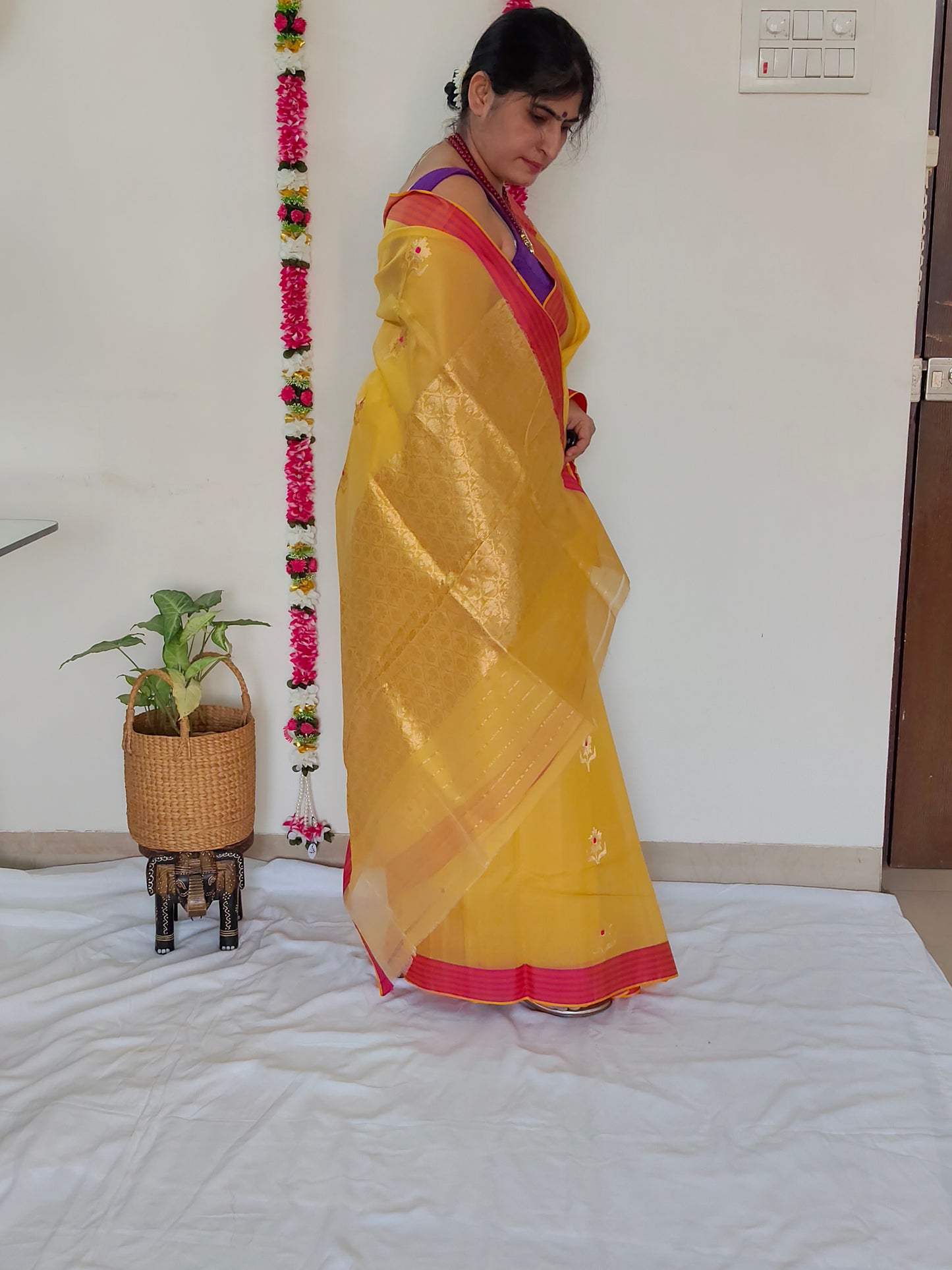 Yellow Mubarakpur Zari Saree