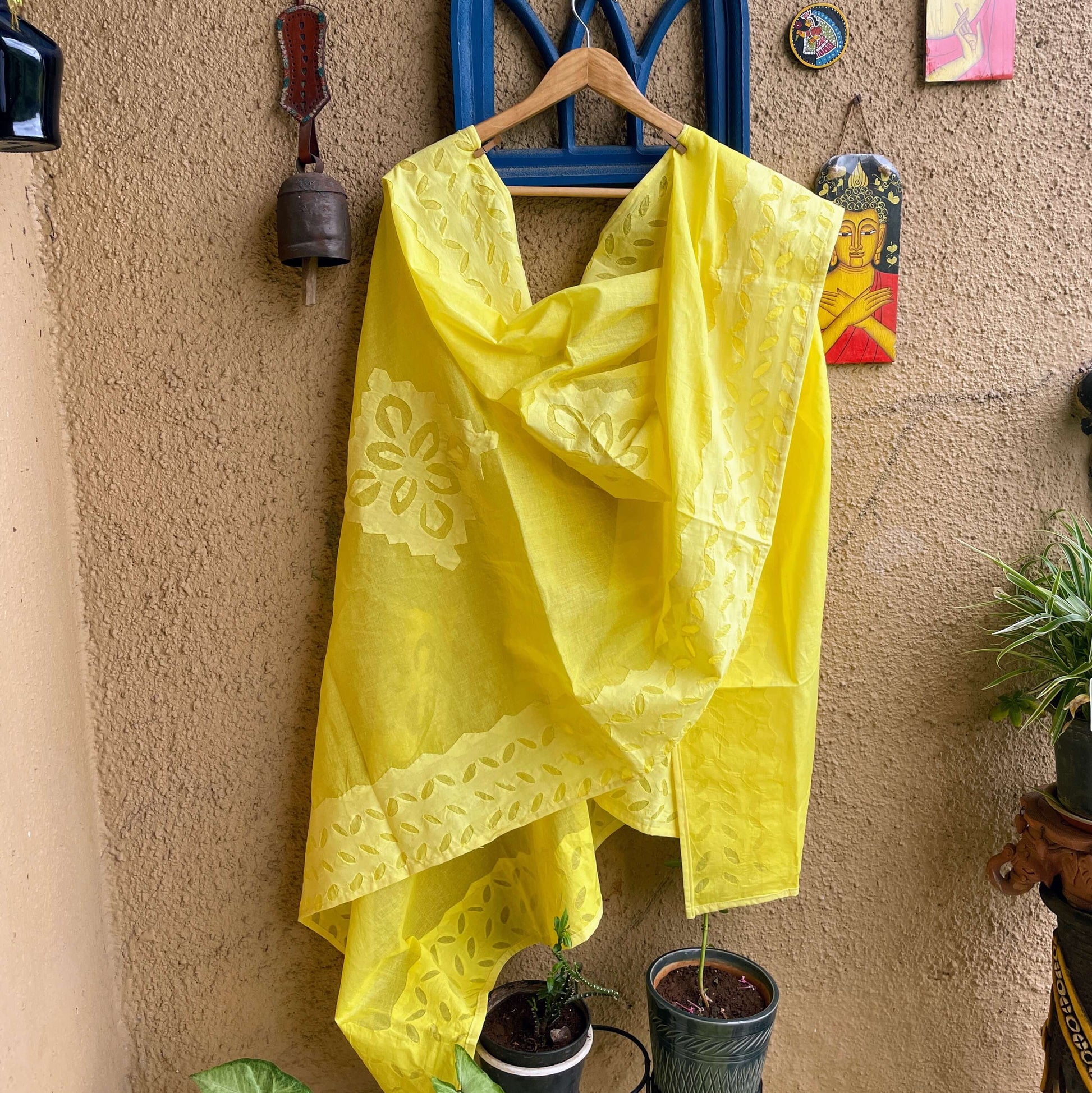 yellow applique kurta set