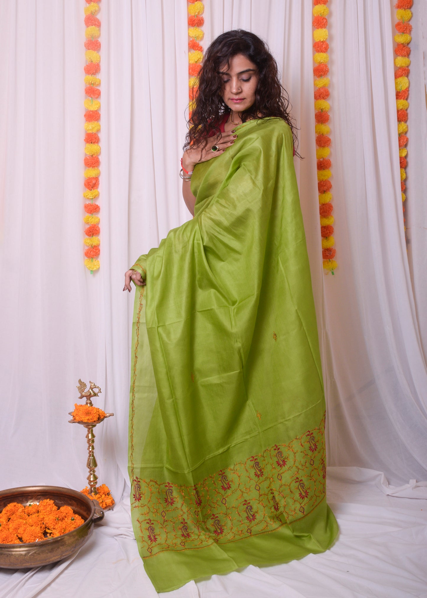 Green sozni work kashmiri silk saree