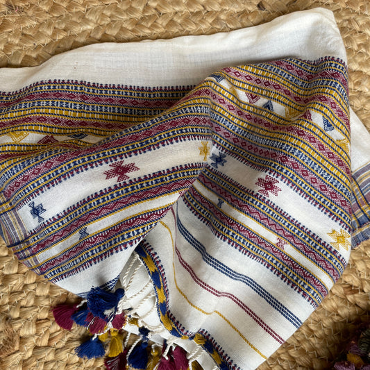 white Bhujodi cotton stole