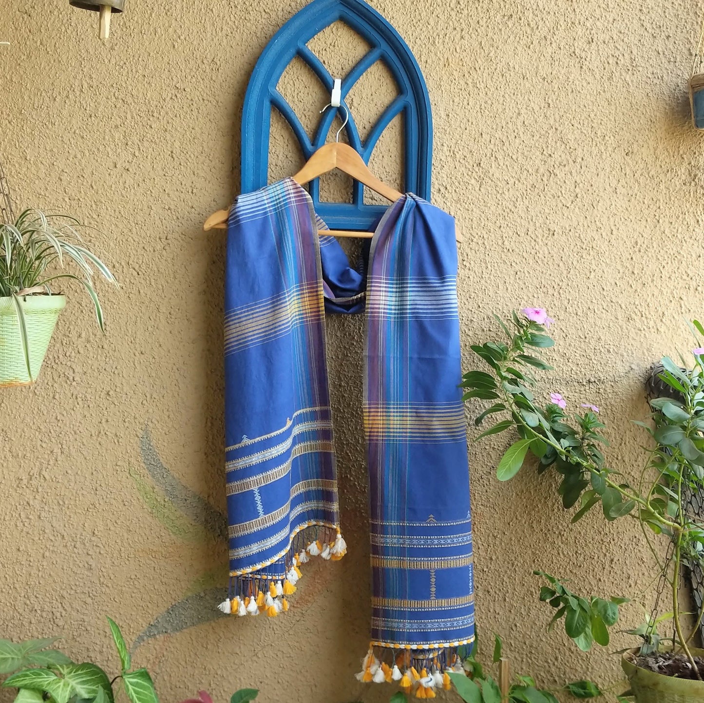 Blue Bhujodi cotton stole