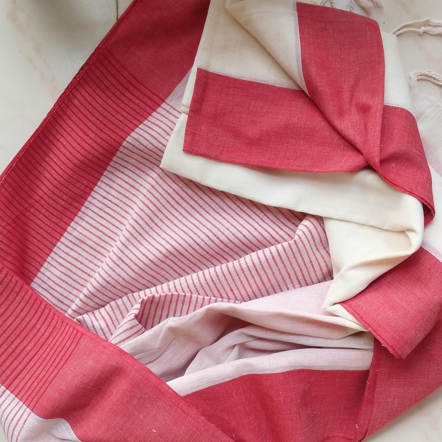 Red and white Bengal cotton plain