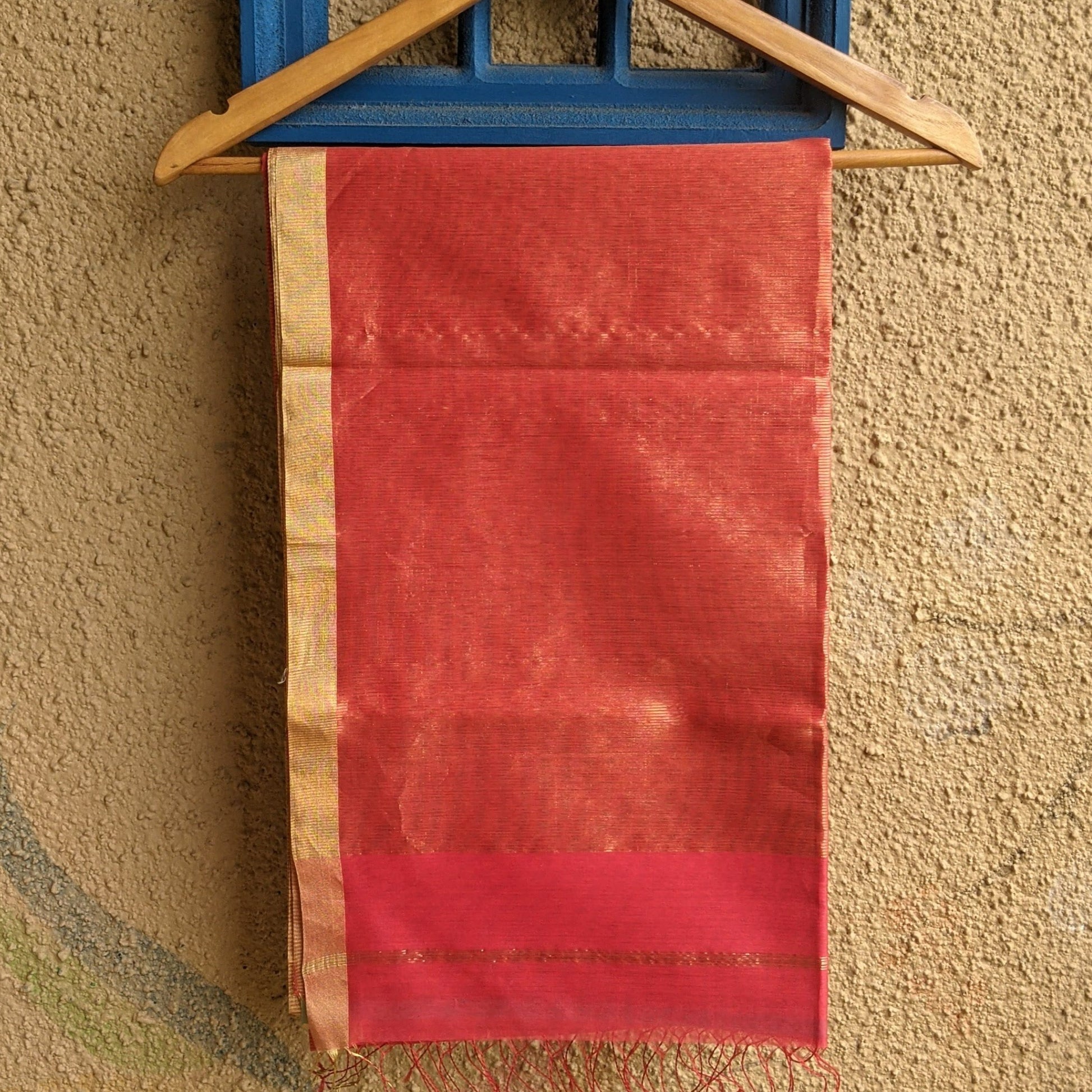 Red Maheshwari Tissue