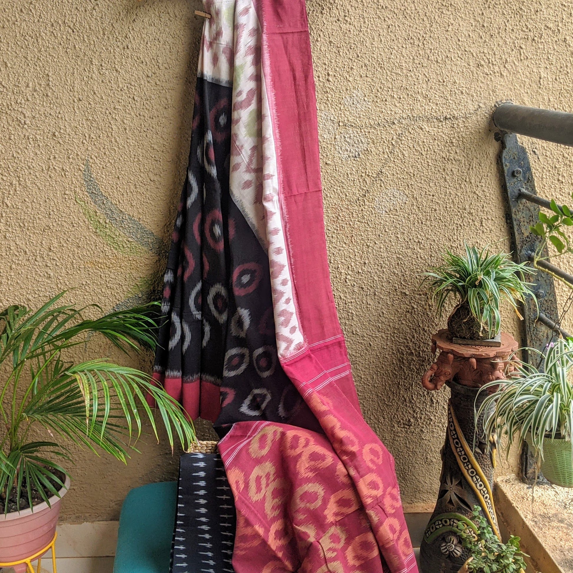 Black Pochampally Ikat cotton saree