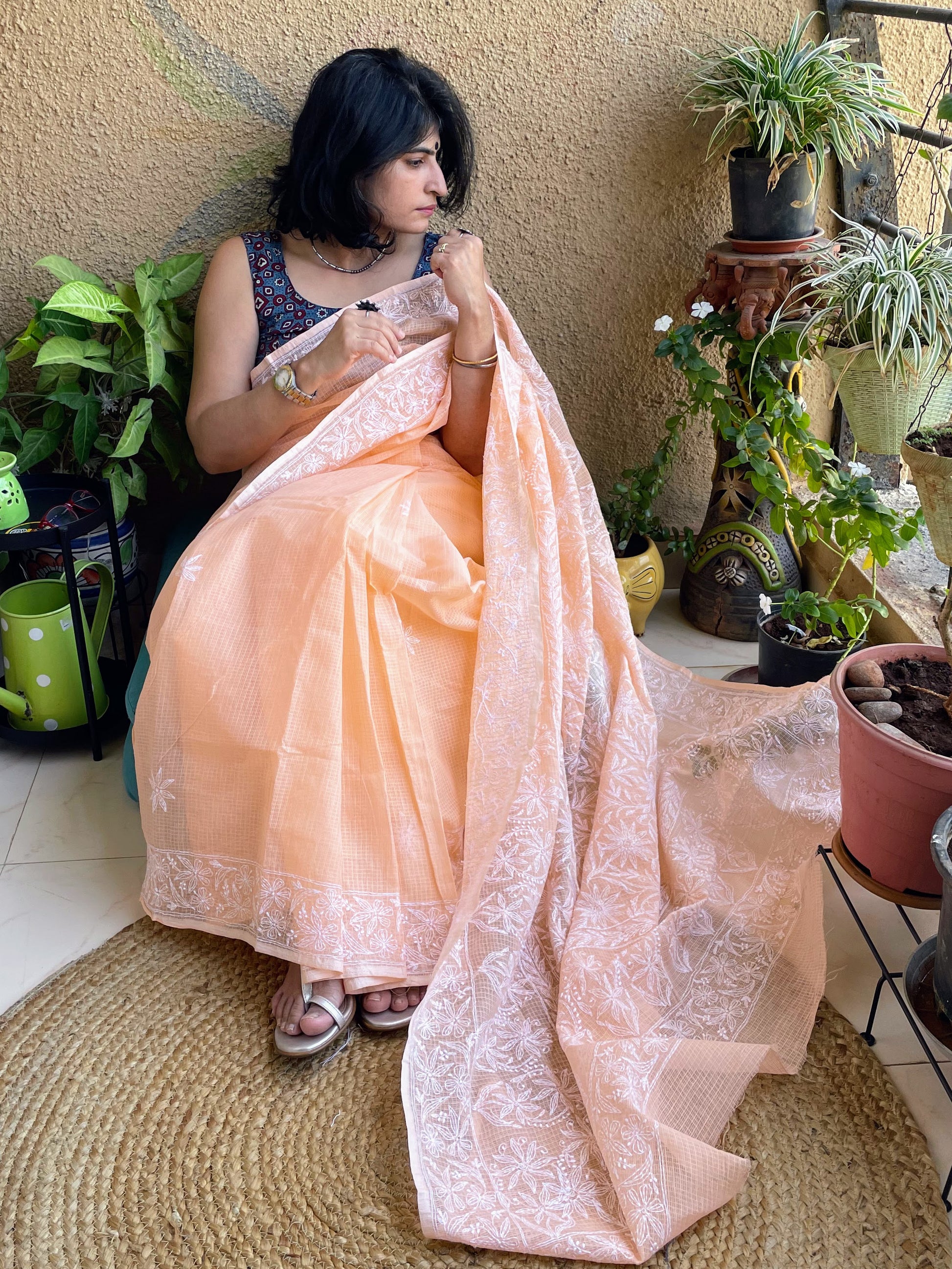 chikankari peach saree