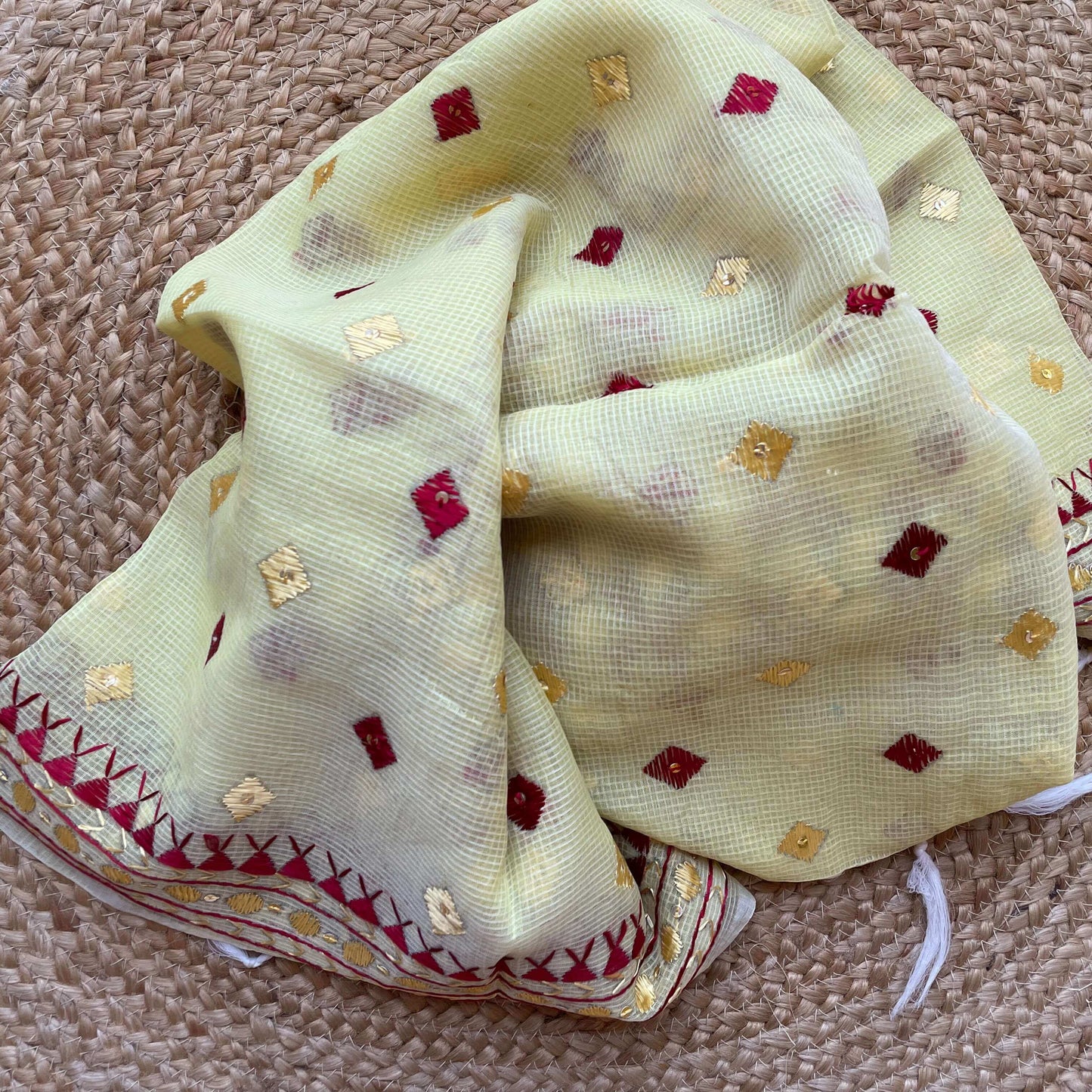 yellow-phulkari-dupatta